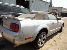 2005 FORD MUSTANG GT SILVER CONVERTIBLE 4.6L AT #F21125
